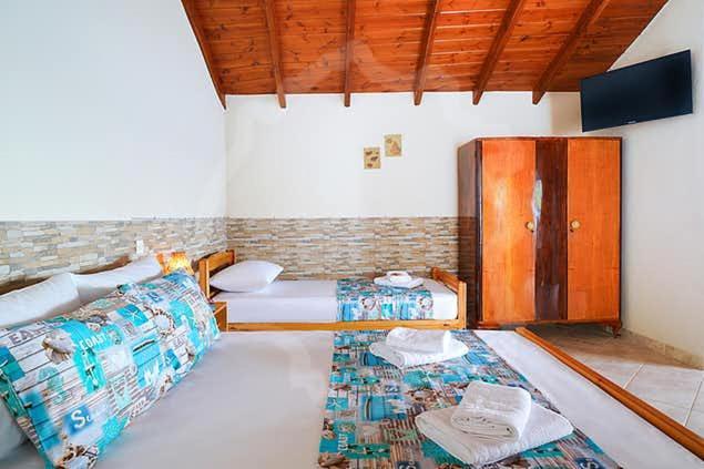 Avgoustos Beach House Скала-Каллирахис Экстерьер фото